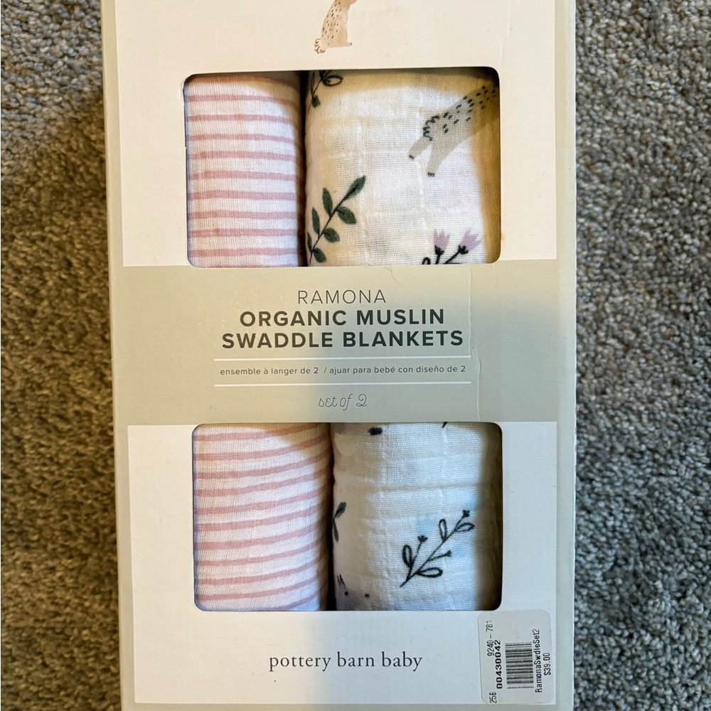 Pottery Barn Kids Ramona Organic Muslin Swaddle Blankets - Pink and White